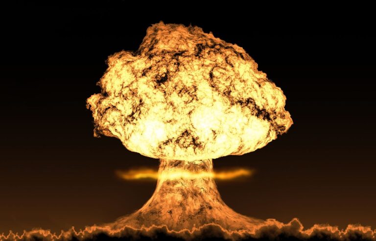 0_World-war-3-nuclear-background-set