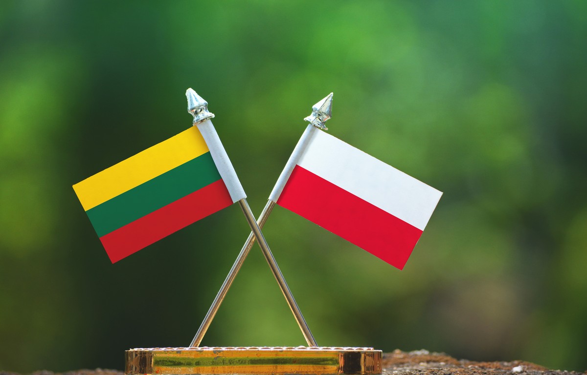 _6pk9kuTURBXy84OTZjNjhiNC02ZWViLTRkOTgtYWU1OS01Y2VhNzI3Mzc1MTEuanBlZ5GVAs0EsADDw94AAaEwAQ